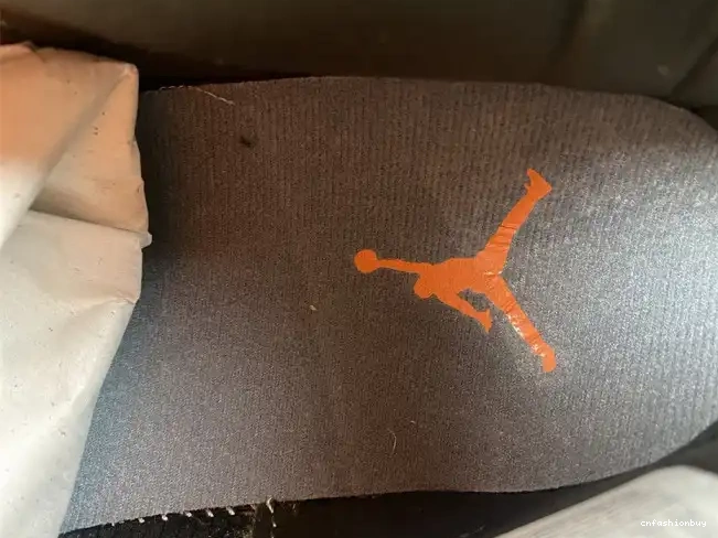 Air Retro 3 Patchwork Jordan DO1830-200 Camo 0611